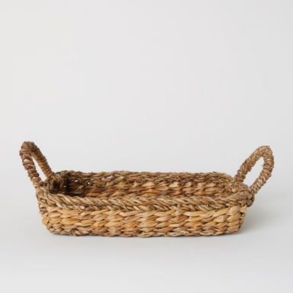 H&M Other - H&M MEDIUM SEAGRASS BASKET WITH HANDLES NEW